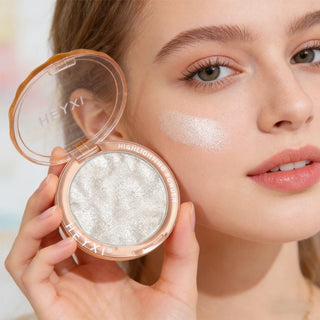 High gloss powder, clear and sparkling, with delicate texture and a light and natural makeup feel,, for All Skin Tones