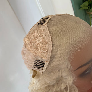 WDBY Beauty – Fashiomag Long Curly #613 Blonde Lace Front Wig (Heat‑Resistant Synthetic, Natural Daily Wear)
