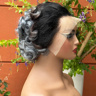 Wdbybeauty 13x4 Transparent Lace Frontal Wig 250% Density Short Bob Loose Wave Human Hair Wigs Bouncy Curly Hair Wigs for Black Women